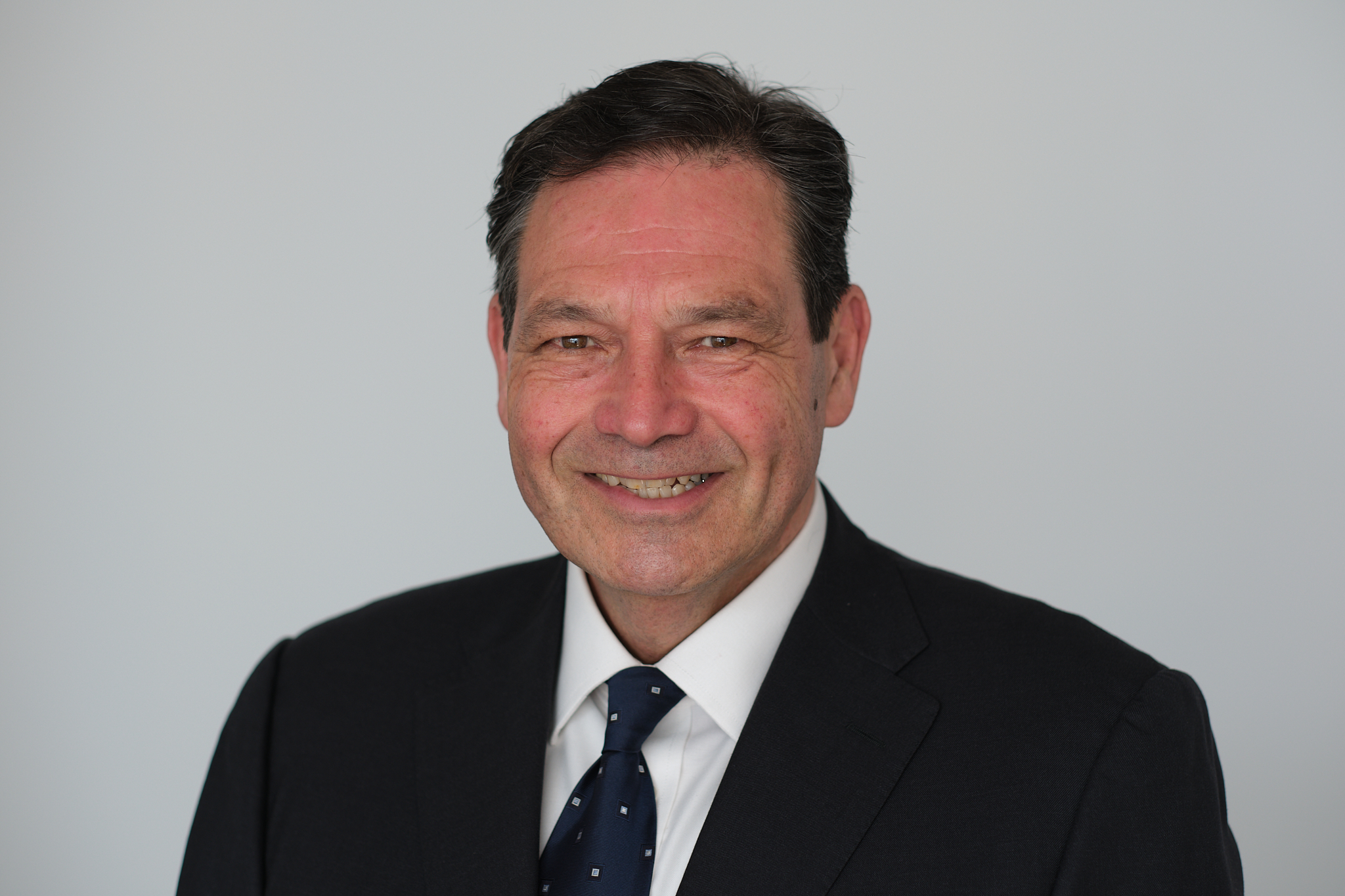 Mr. R.A.  Janssen  (SP) 1