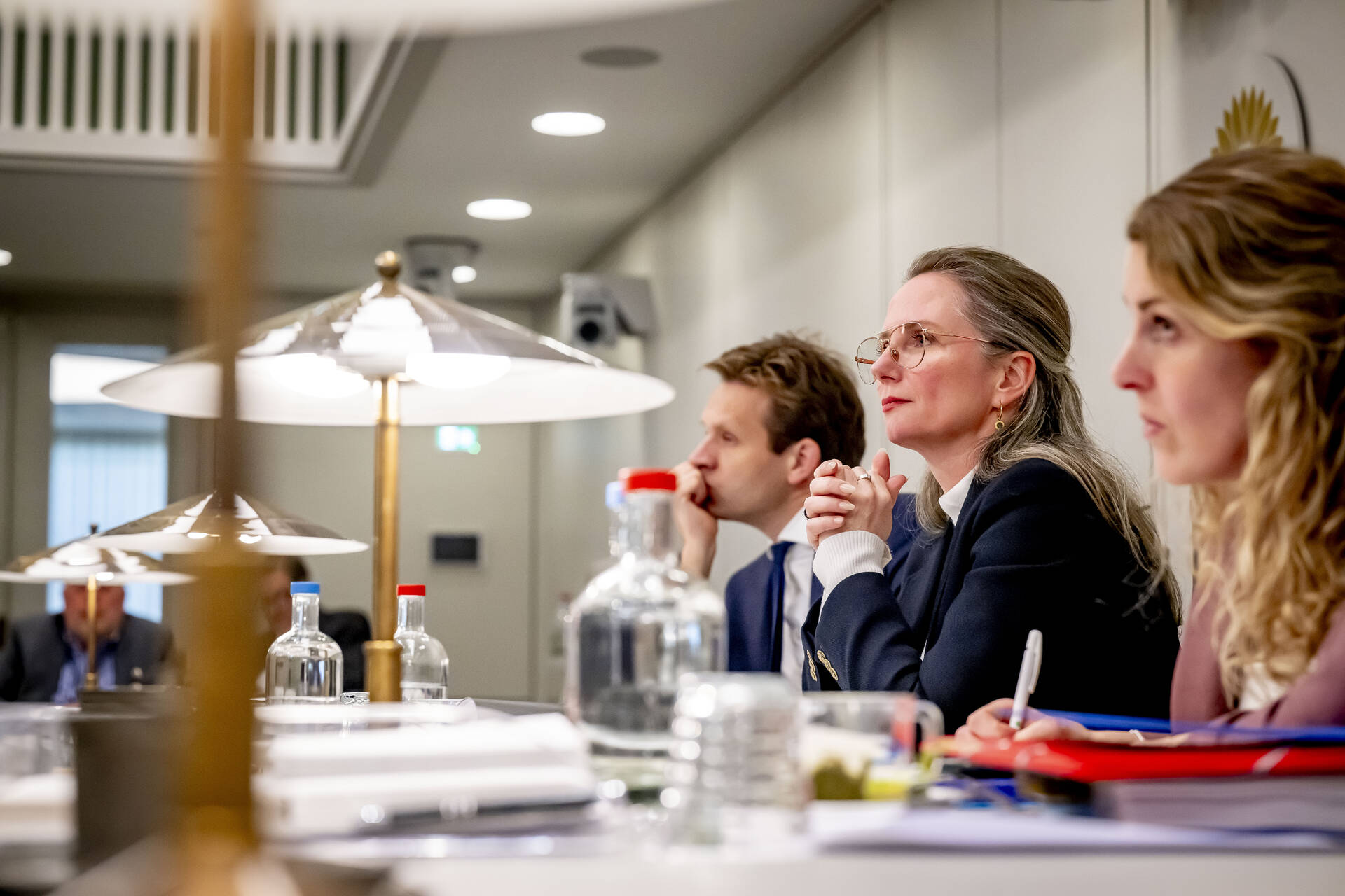 De bewindspersonen van VWS: Karremans, Agema en Maeijer (van links naar rechts)