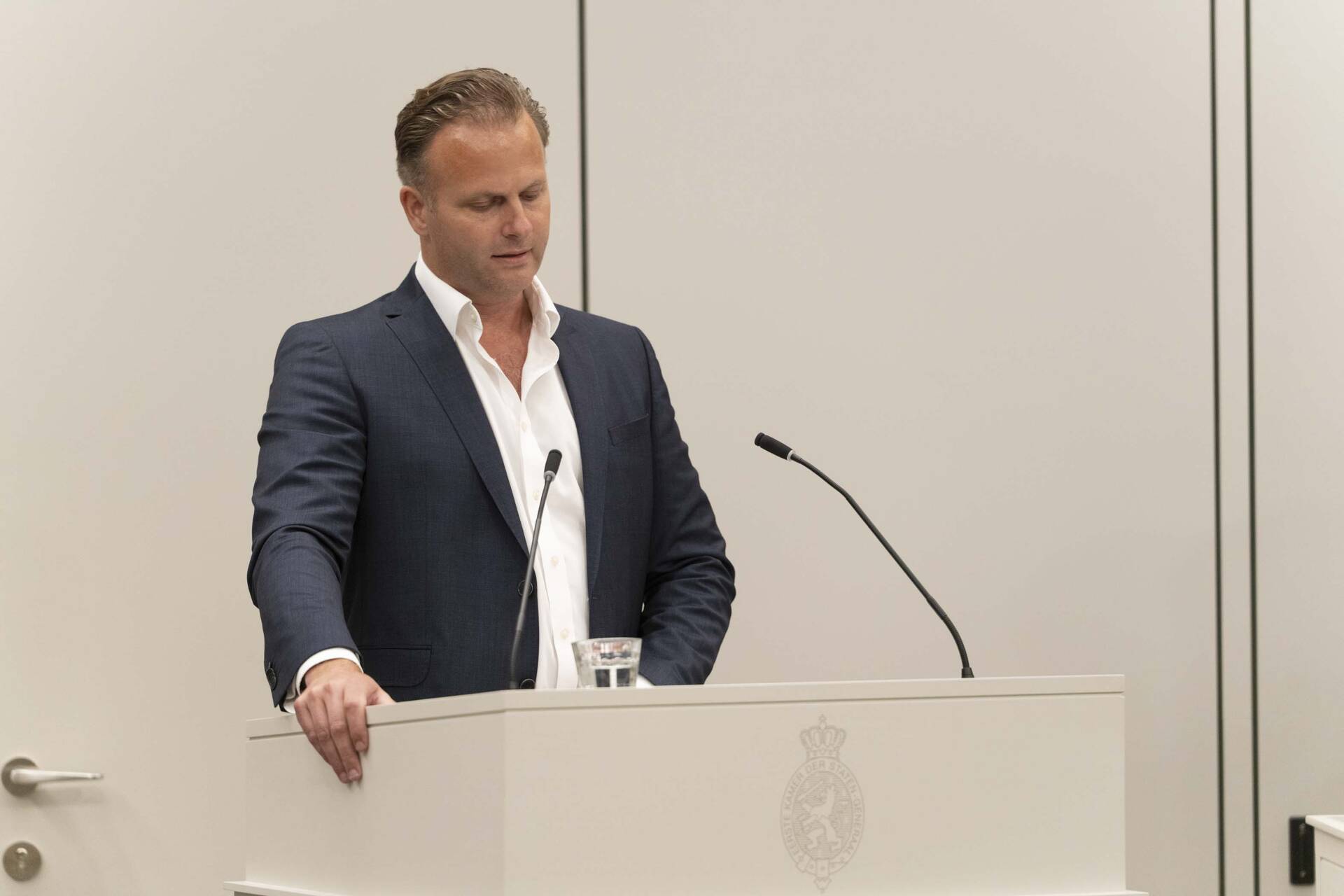 Senator Van den Oetelaar (FVD)