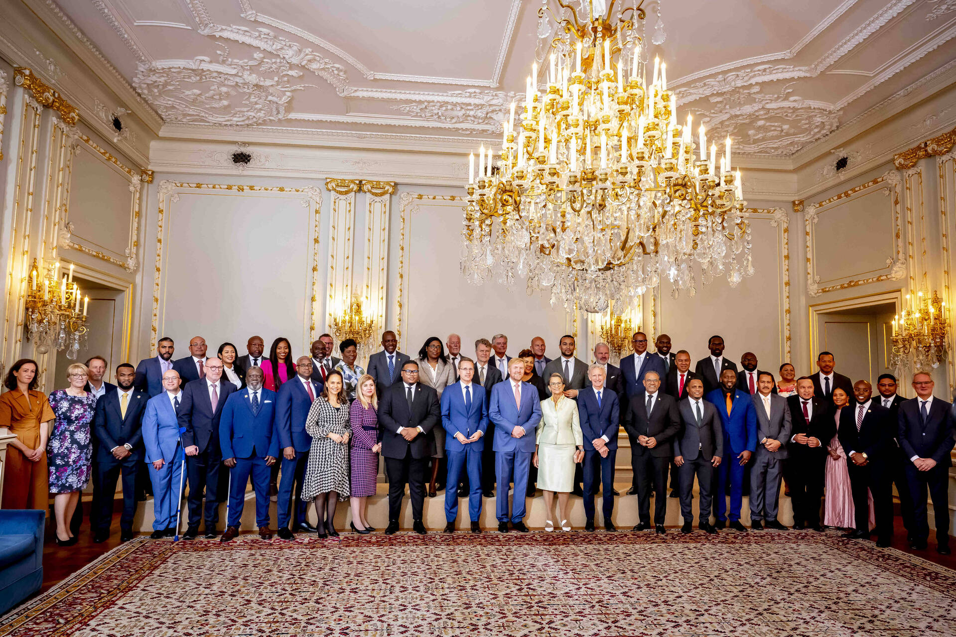 Groepsportret op Paleis Noordeinde