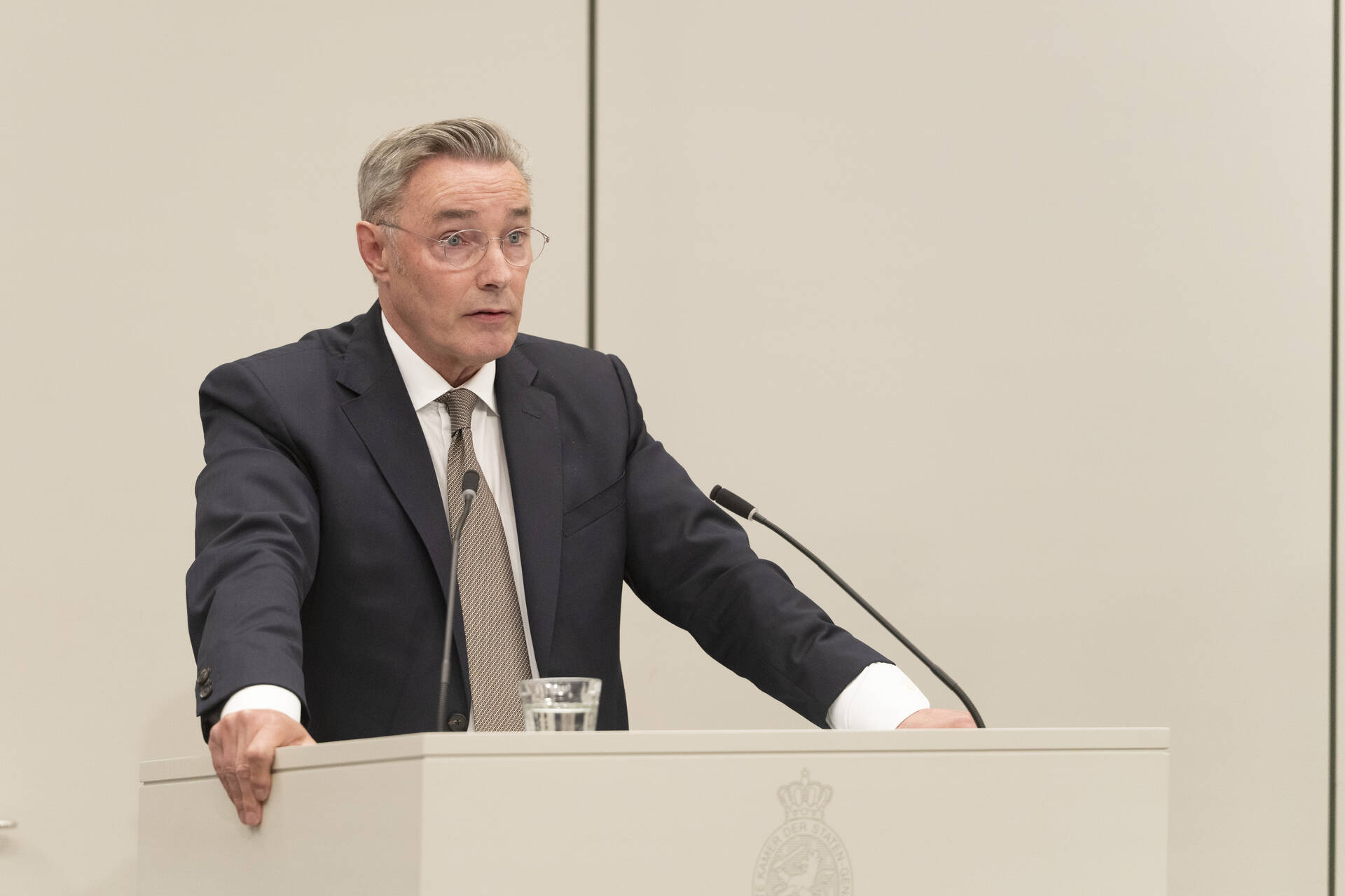 Senator Van de Sanden (Fractie-Van de Sanden)