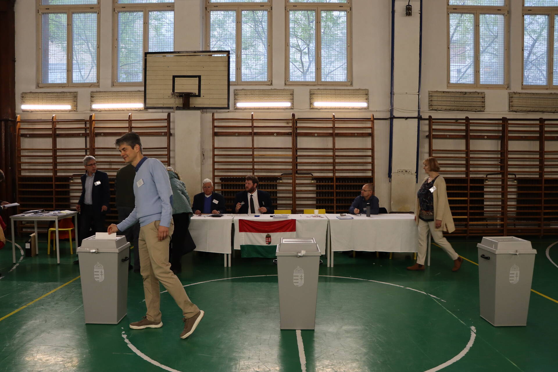 Een stembureau in Boedapest