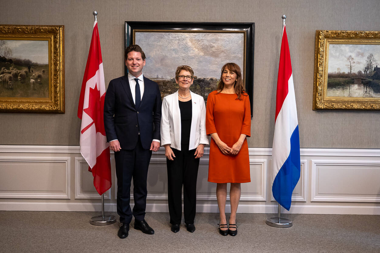 Senaatsvoorzitter Canada bezoekt Staten-Generaal