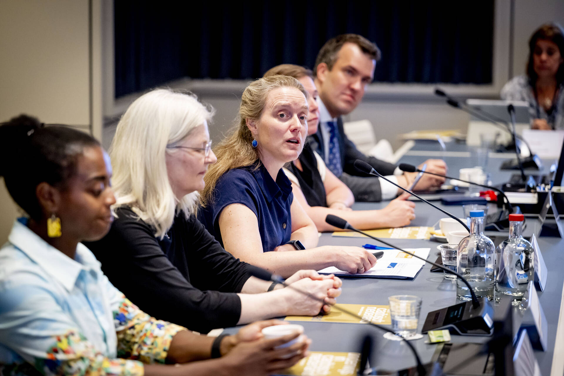 De commissies OCW en KOREL in gesprek met de Onderwijsraad over het advies Onderwijs in Caribisch Nederland