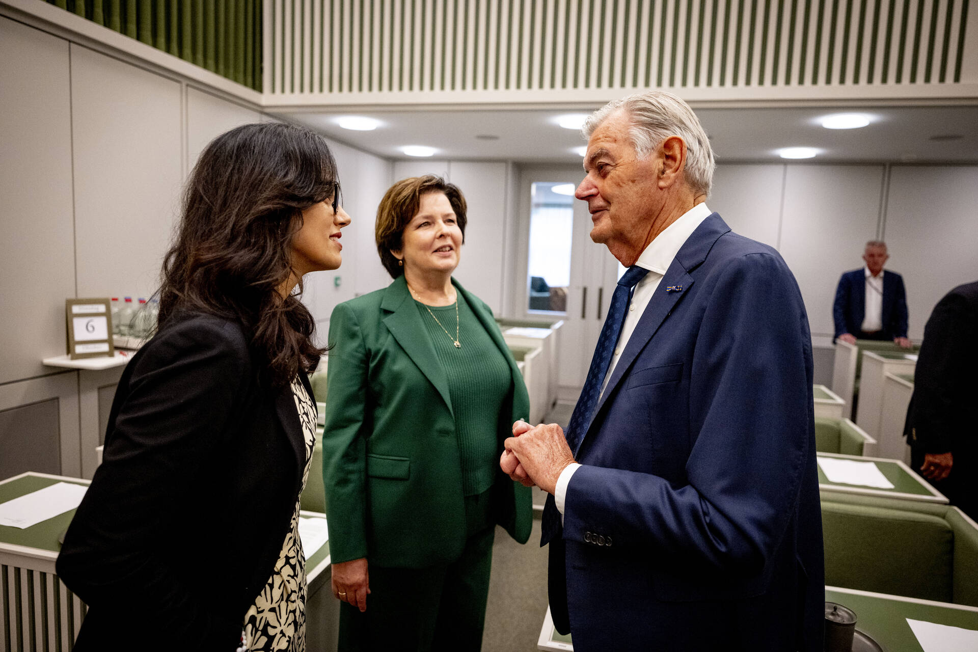 Senator Perin-Gopie (Volt) - links